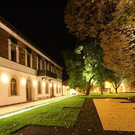 Aparthotel The Nest Boutique Baia Mare Zewnętrze zdjęcie