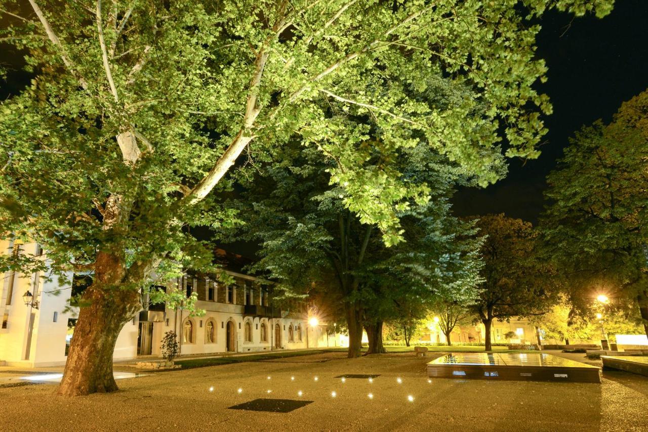 Aparthotel The Nest Boutique Baia Mare Zewnętrze zdjęcie