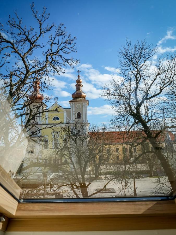 Aparthotel The Nest Boutique Baia Mare Zewnętrze zdjęcie